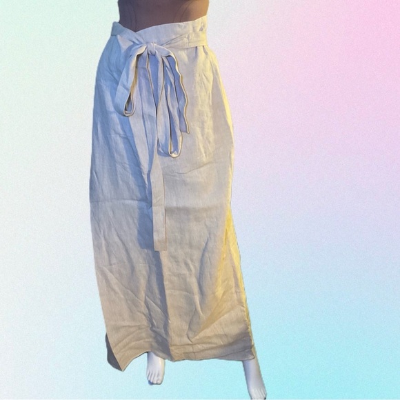 VisibleArt Dresses & Skirts - NWT Handmade Wrap Around Linen Maxi Skirt in Oatmeal.

Plus Size XXXXL